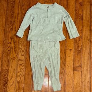 Carter's Kids Pajama Set in Soft Green